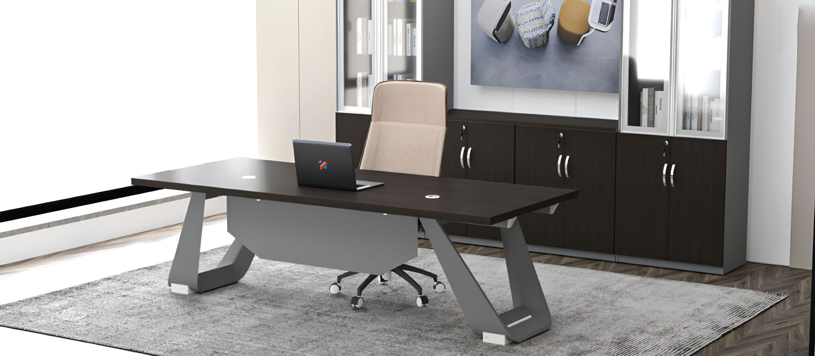 Marshal 66 ™ Director Series Desk